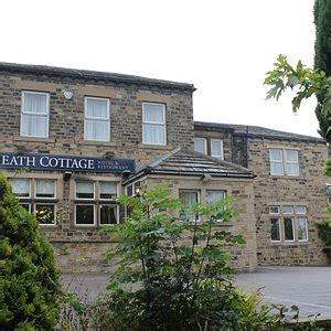 cheap hotels in dewsbury area